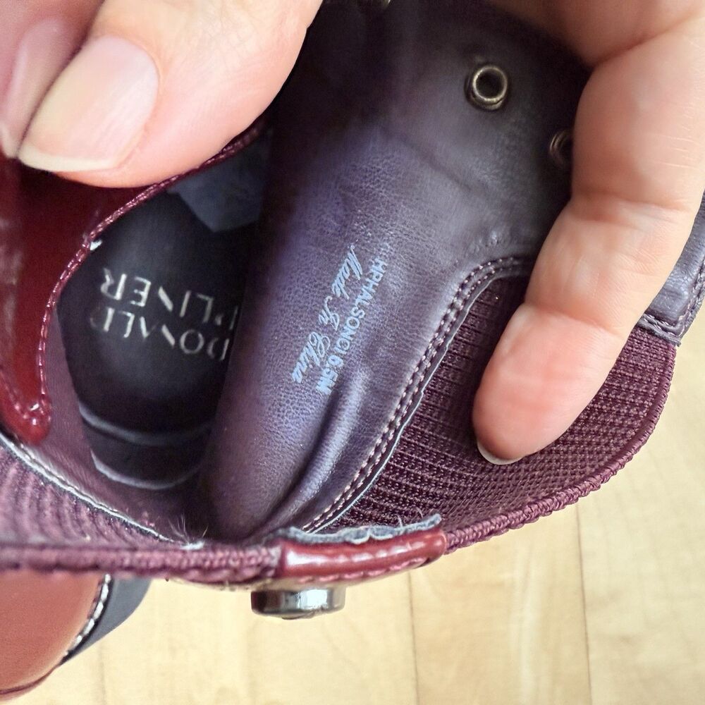 Donald Pliner Halson Crinkle Patent Upper Lace Up Booties in Bordeaux Burgundy 6 - Picture 7 of 14